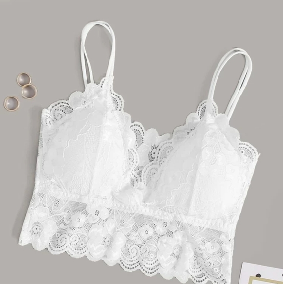 SHEIN Other - NWOT White Floral Lace Bralette